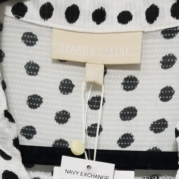 New. NWT Grand Greene ,Polka Dot Blouse, Colors: Black and white, Size XL - Picture 10 of 13